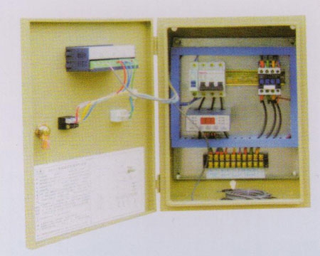 沁阳制冷控制箱